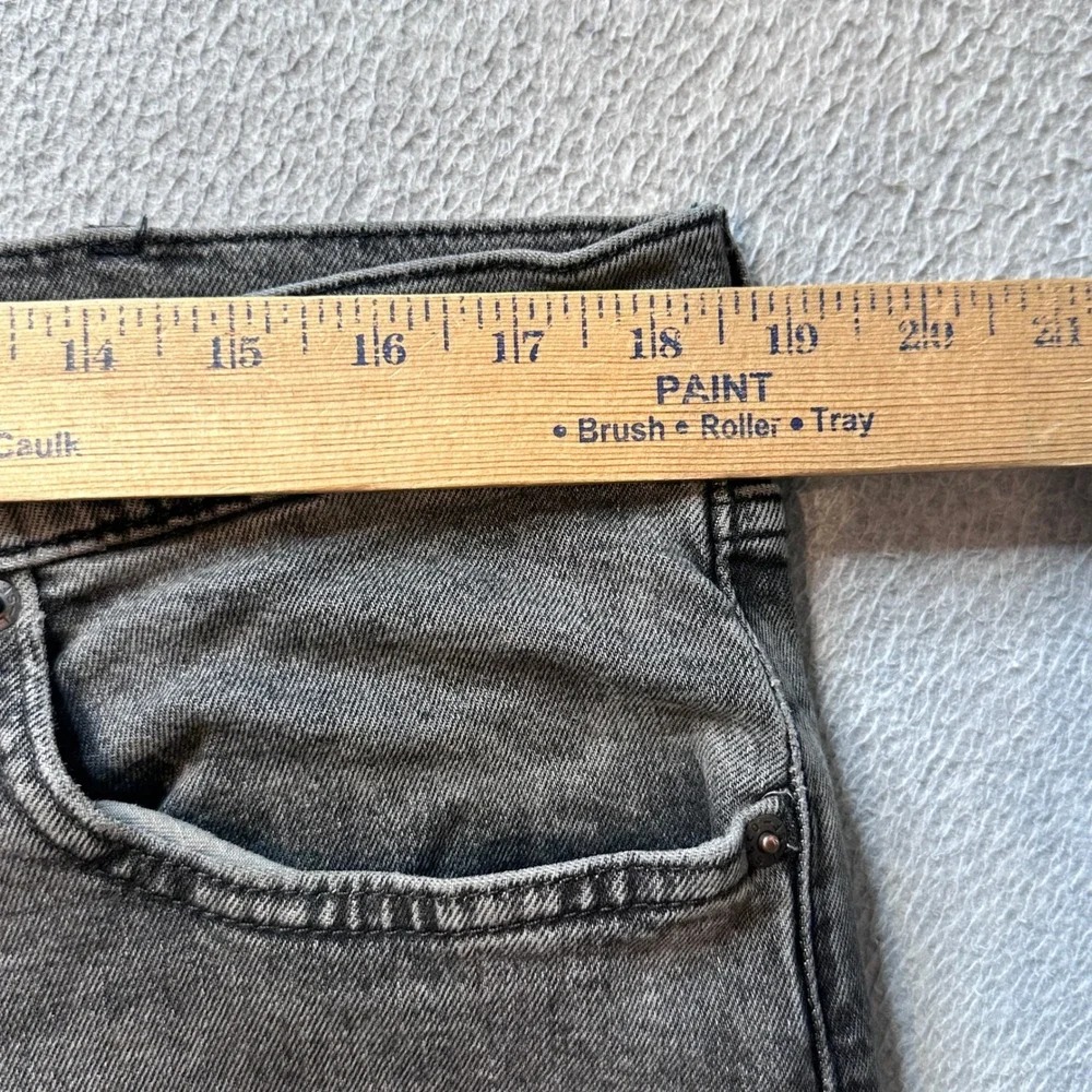 Levi's‎ 502 Jeans Mens 38x34 (37x31) Gray Premium Taper Fit Stretch Denim Pants